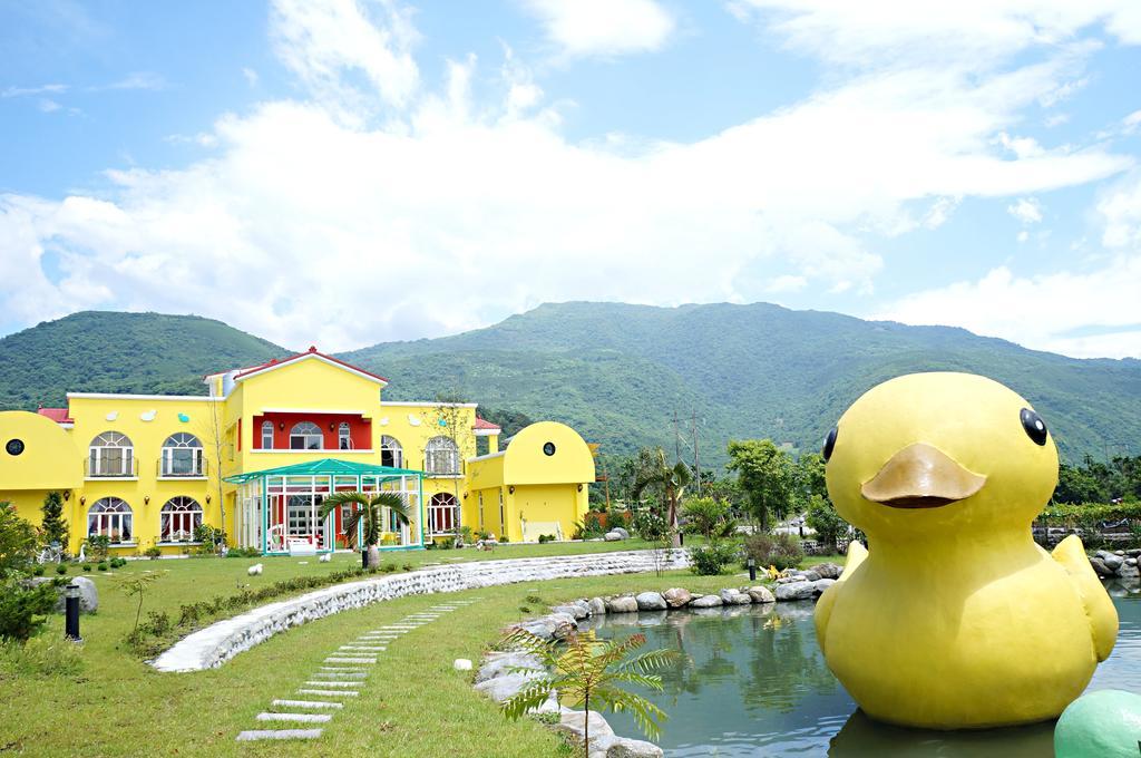 依比鴨鴨水岸會館 Ducking House Acomodação com café da manhã Ruisui Exterior foto