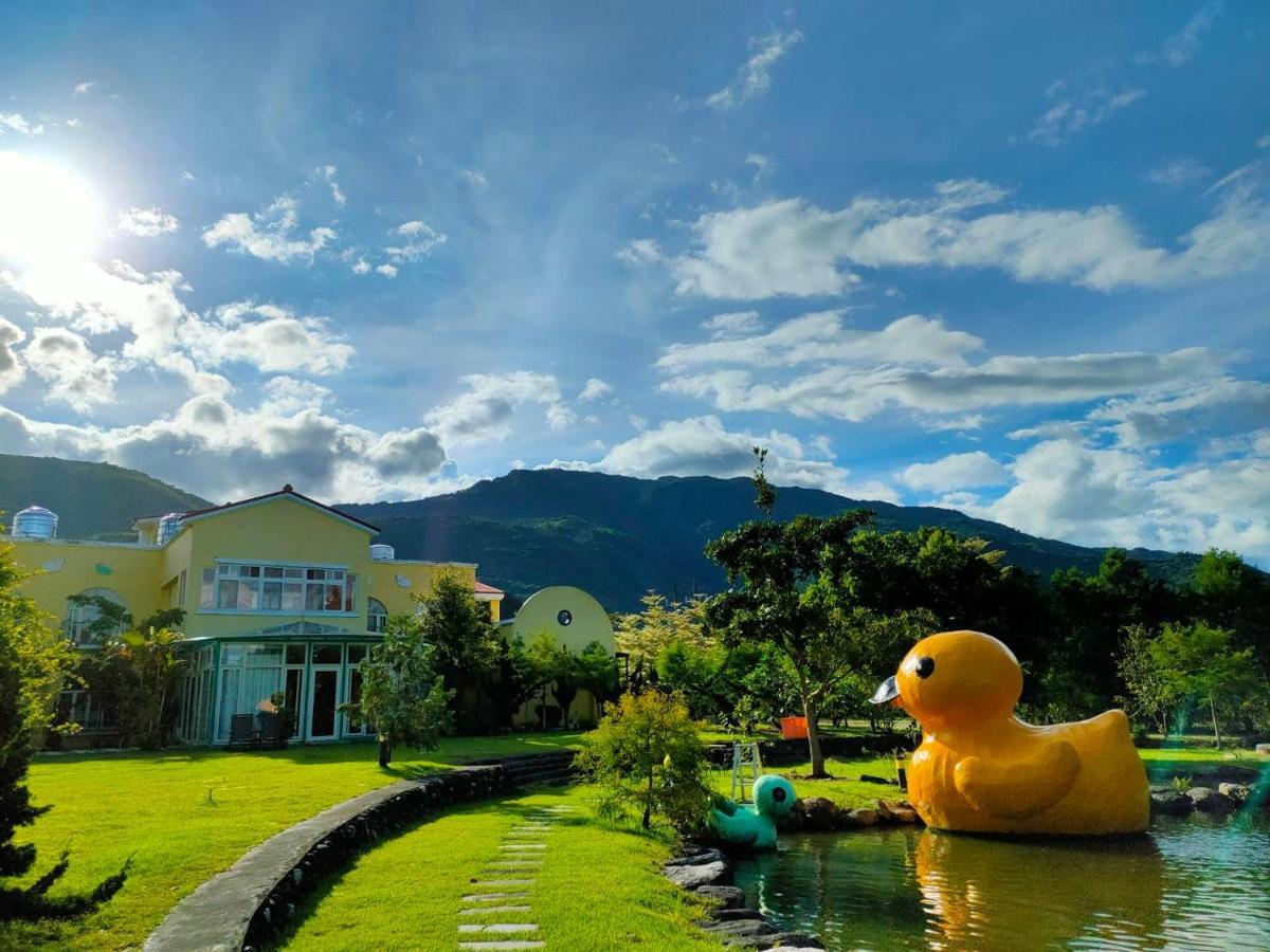 依比鴨鴨水岸會館 Ducking House Acomodação com café da manhã Ruisui Exterior foto