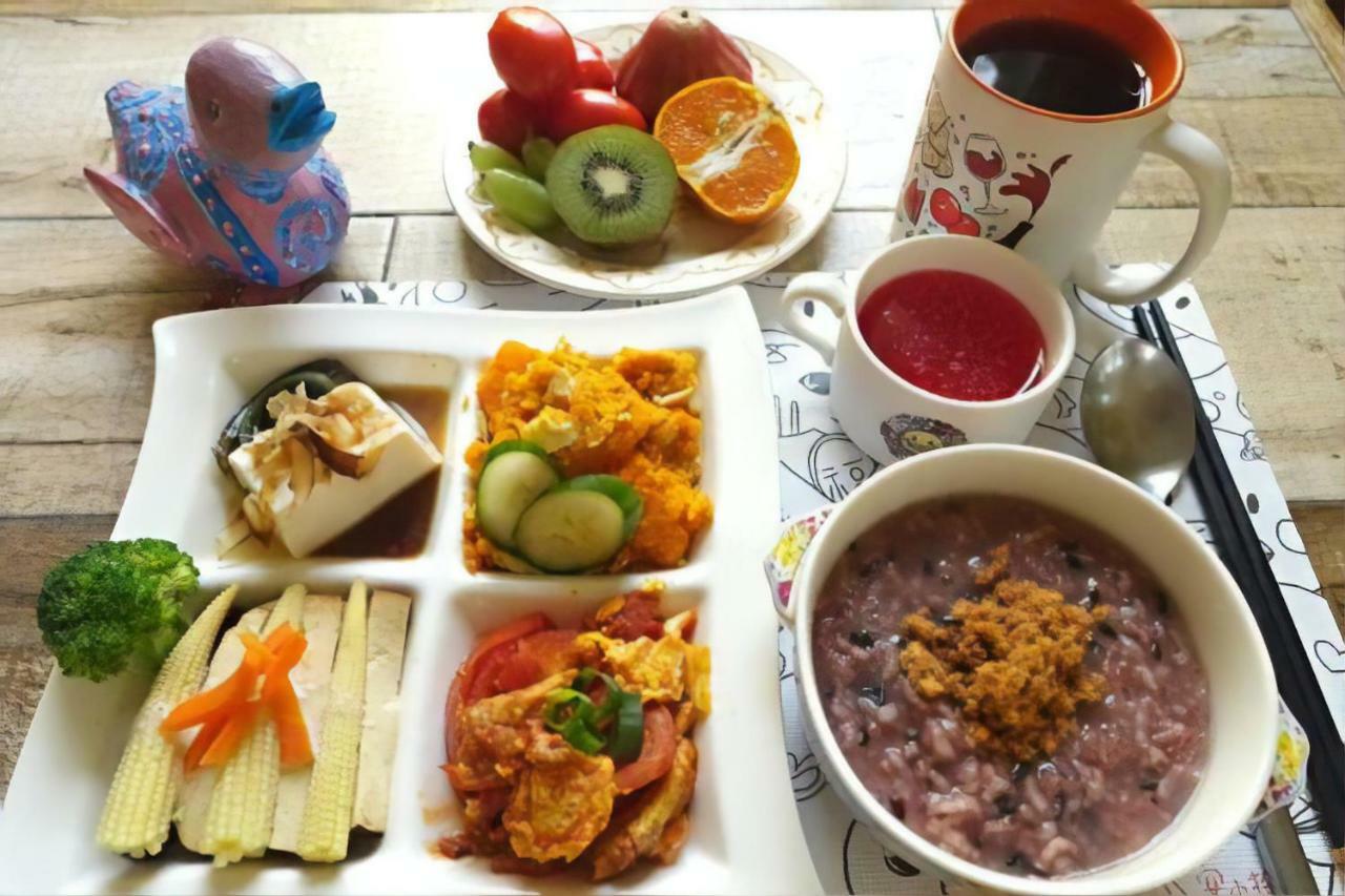 依比鴨鴨水岸會館 Ducking House Acomodação com café da manhã Ruisui Exterior foto